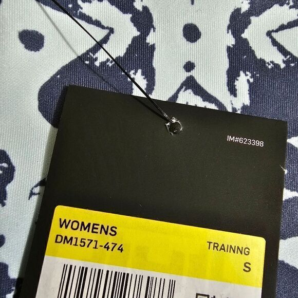 Nike One Tight Fit Shorts Women's Recreation Club RARE Edition Size Small DM1571 - Picture 7 of 9